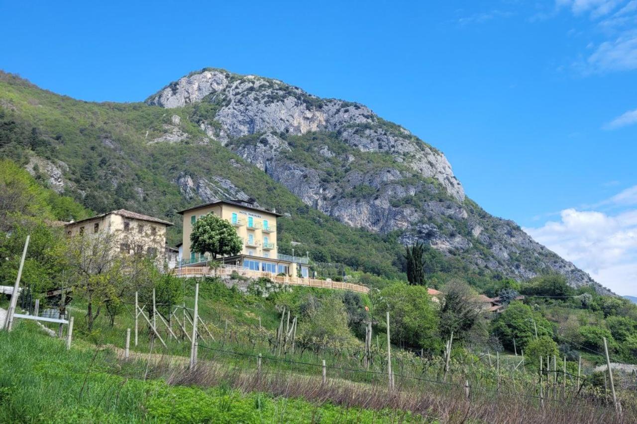 Hotel Panorama Riva del Garda Exterior photo